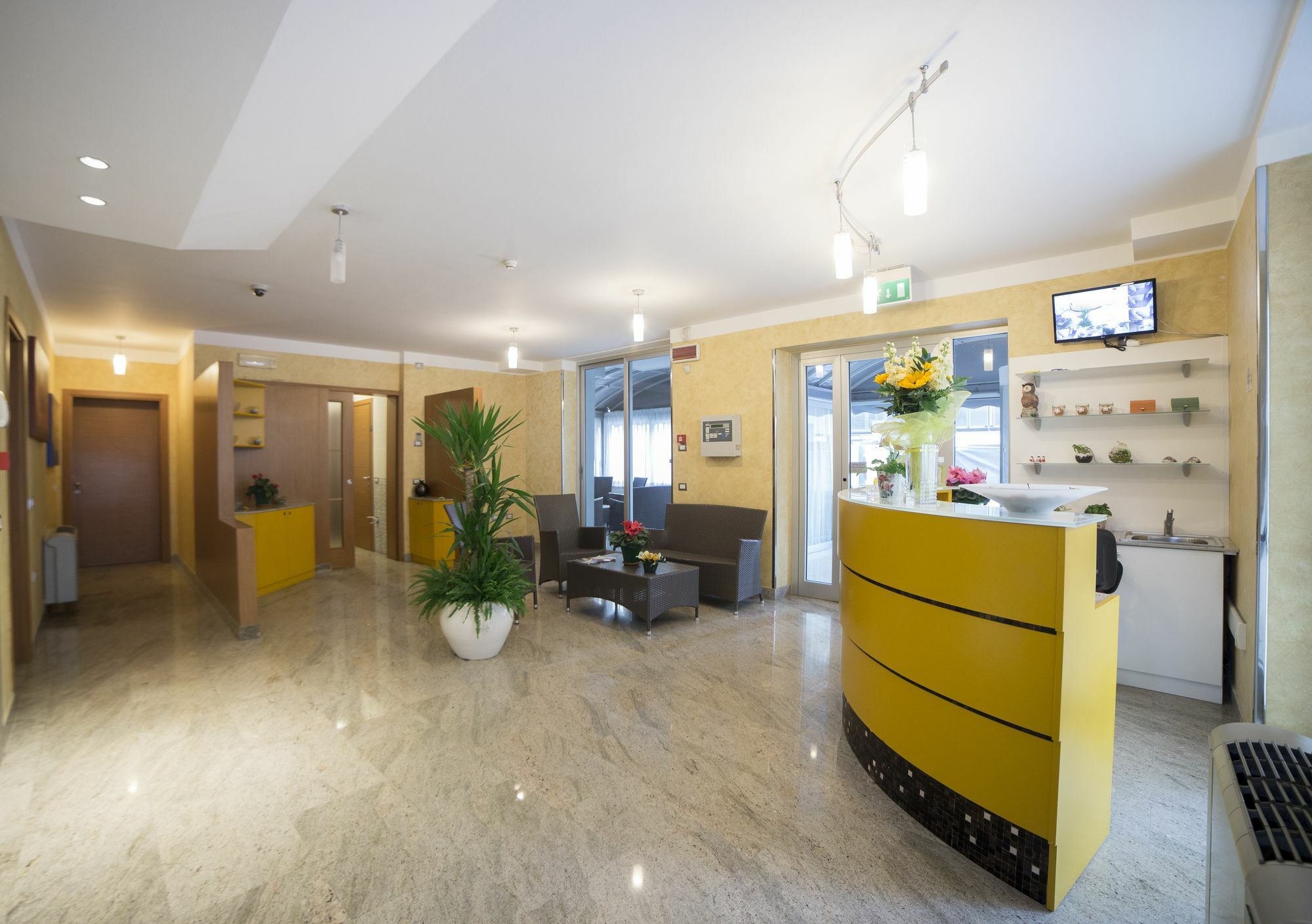 Residence Marzia Rimini Eksteriør bilde